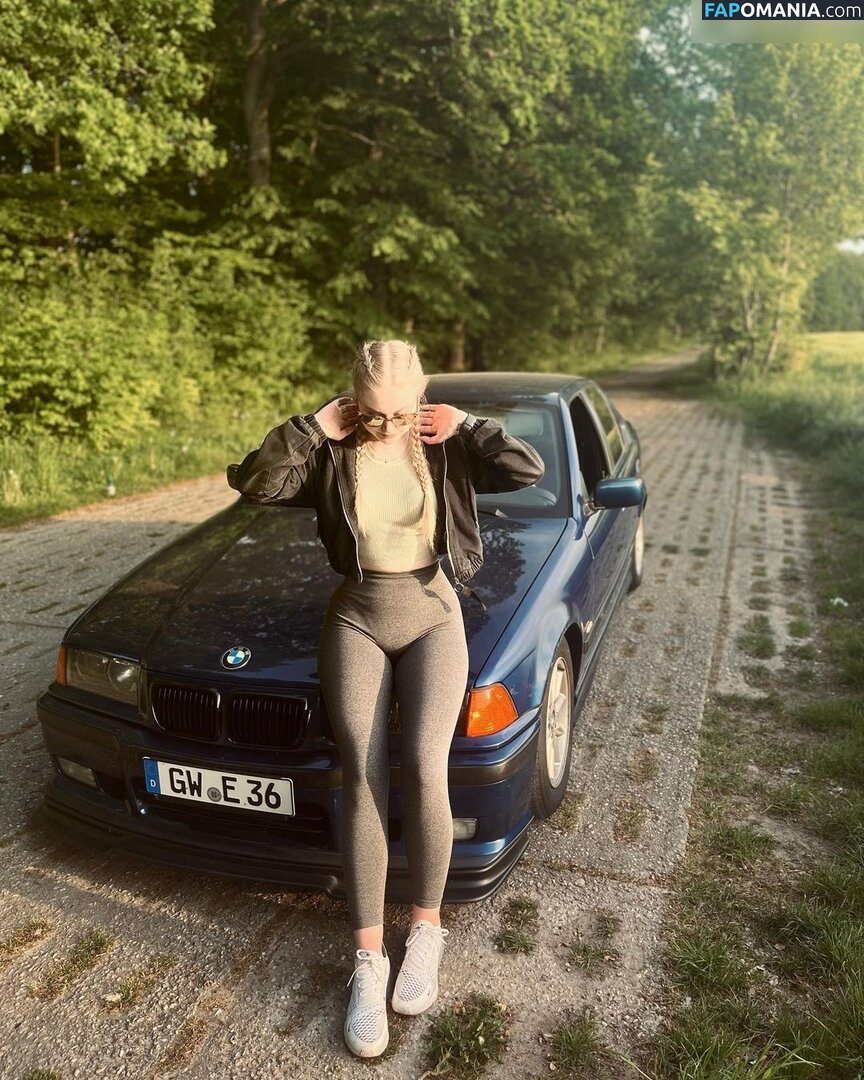 emaazing Naken OnlyFans  Läckta Foto #14