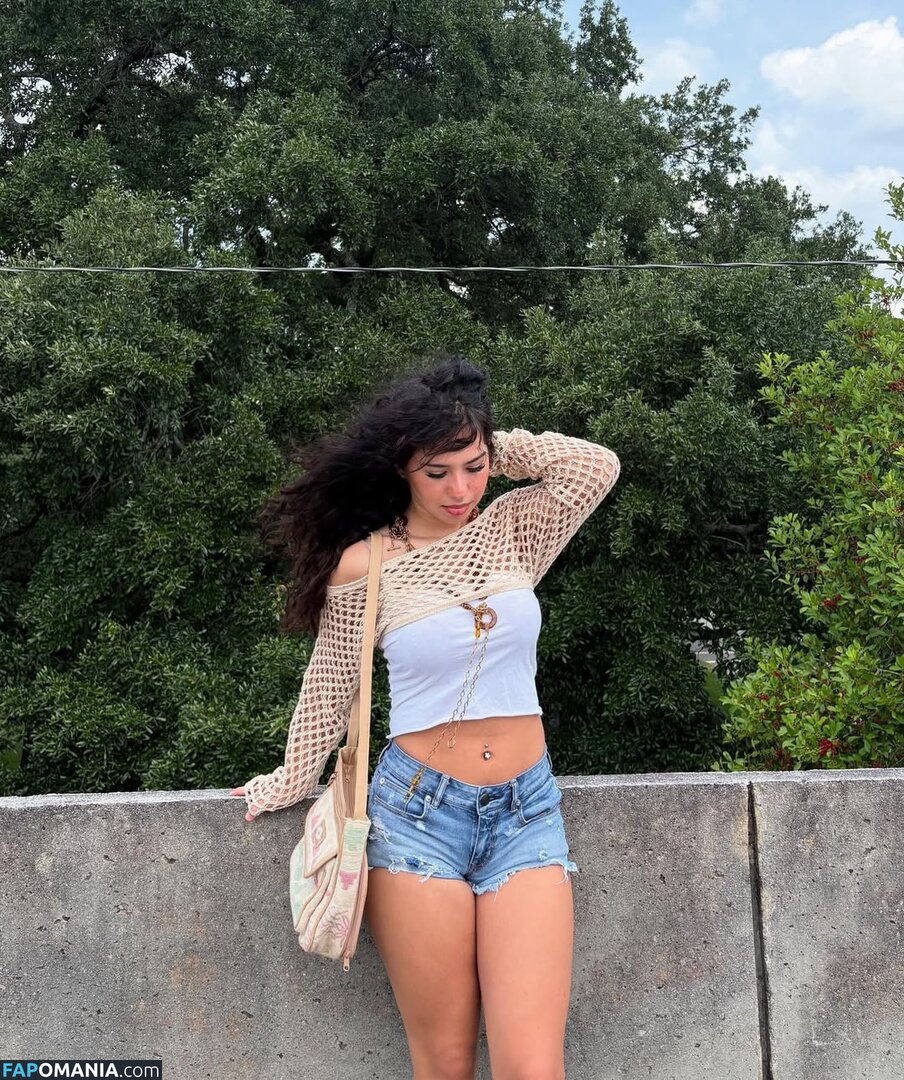 Emaleah Christou / emaleahchristou / https: Naken OnlyFans  Läckta Foto #8