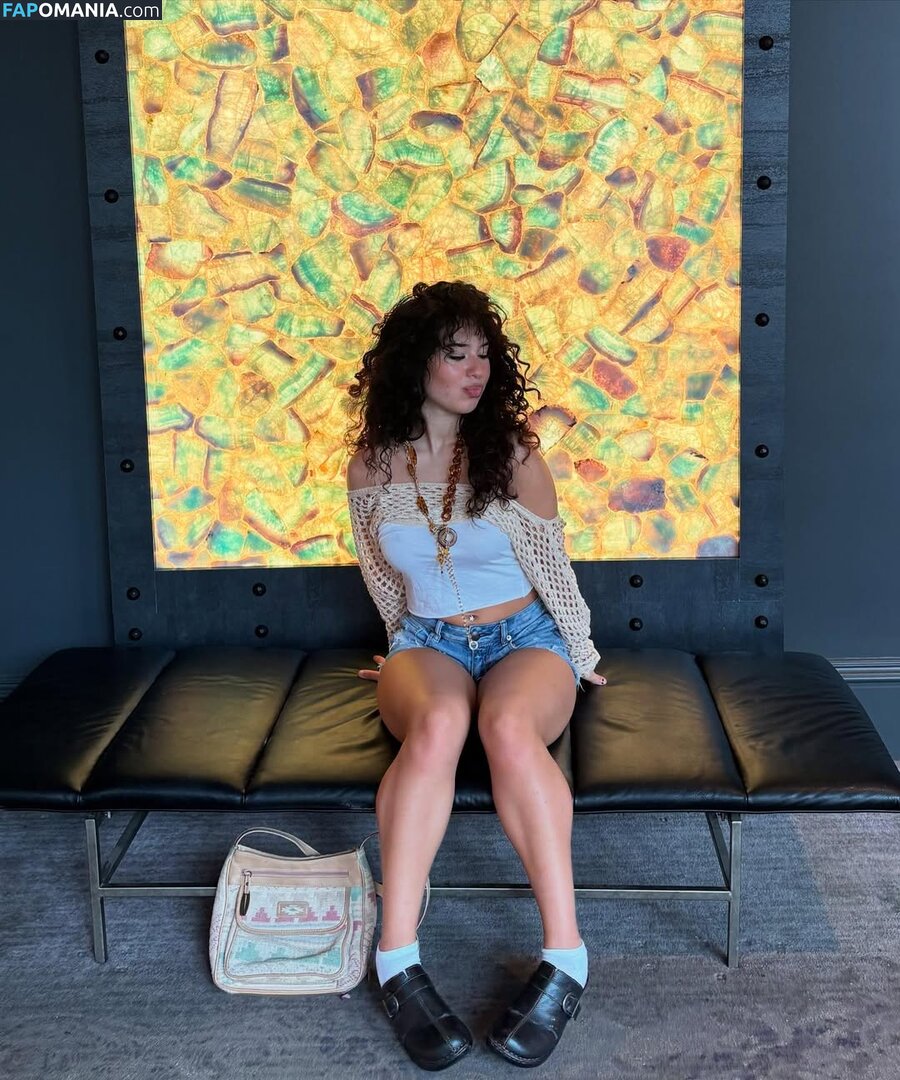 Emaleah Christou / emaleahchristou / https: Naken OnlyFans  Läckta Foto #9