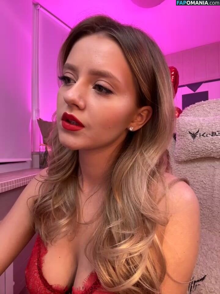 Emeli Blur Naken OnlyFans  Läckta Foto #9