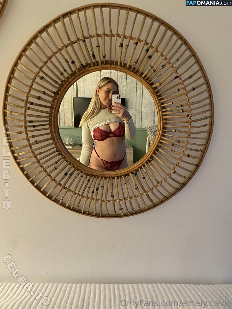 Emely Davis / emely.davis / thereal.teacheremely Naken OnlyFans  Läckta Foto #12