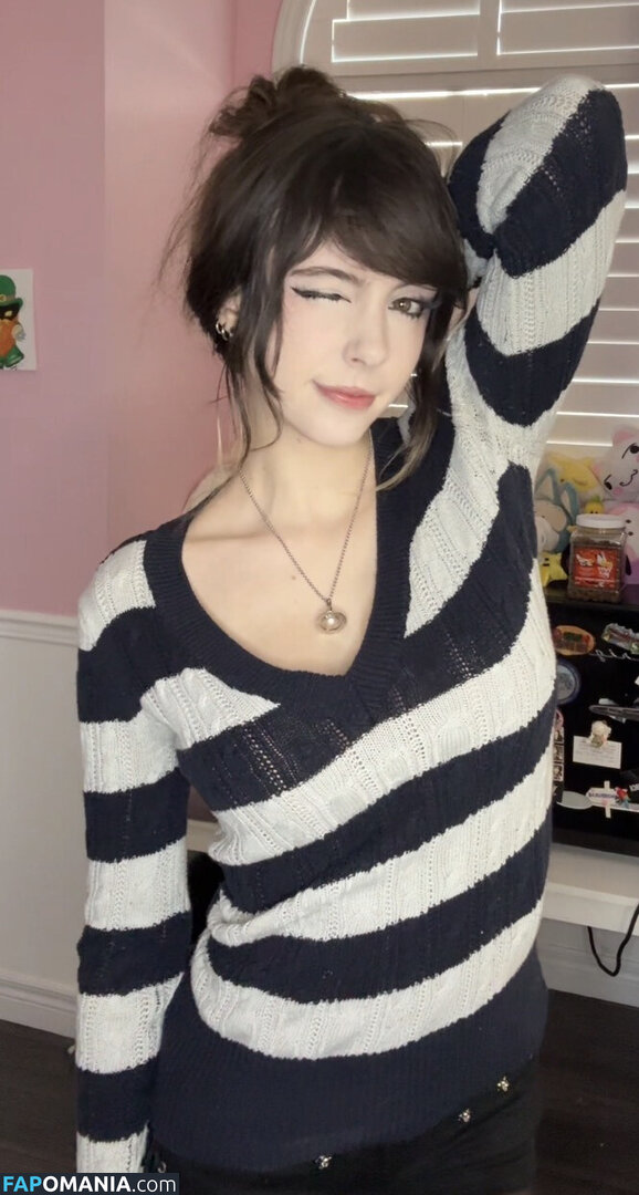 __emiki / em098 / emik28 / emiki / emiki28 / ilovekitties.28 Naken OnlyFans  Läckta Foto #6