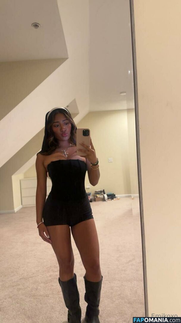 dejhacatt / emikossecret / emikoxo Naken OnlyFans  Läckta Foto #10