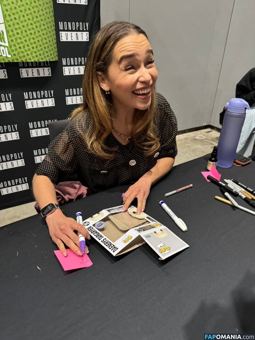 Emilia Clarke / clarkeyxo / emilia_clarke / emiliaclarke Naken OnlyFans  Läckta Foto #889