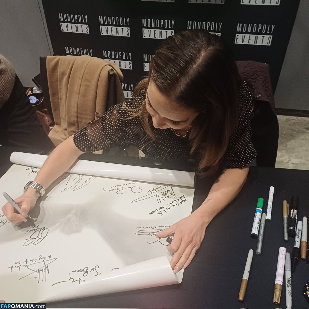Emilia Clarke / clarkeyxo / emilia_clarke / emiliaclarke Naken OnlyFans  Läckta Foto #893
