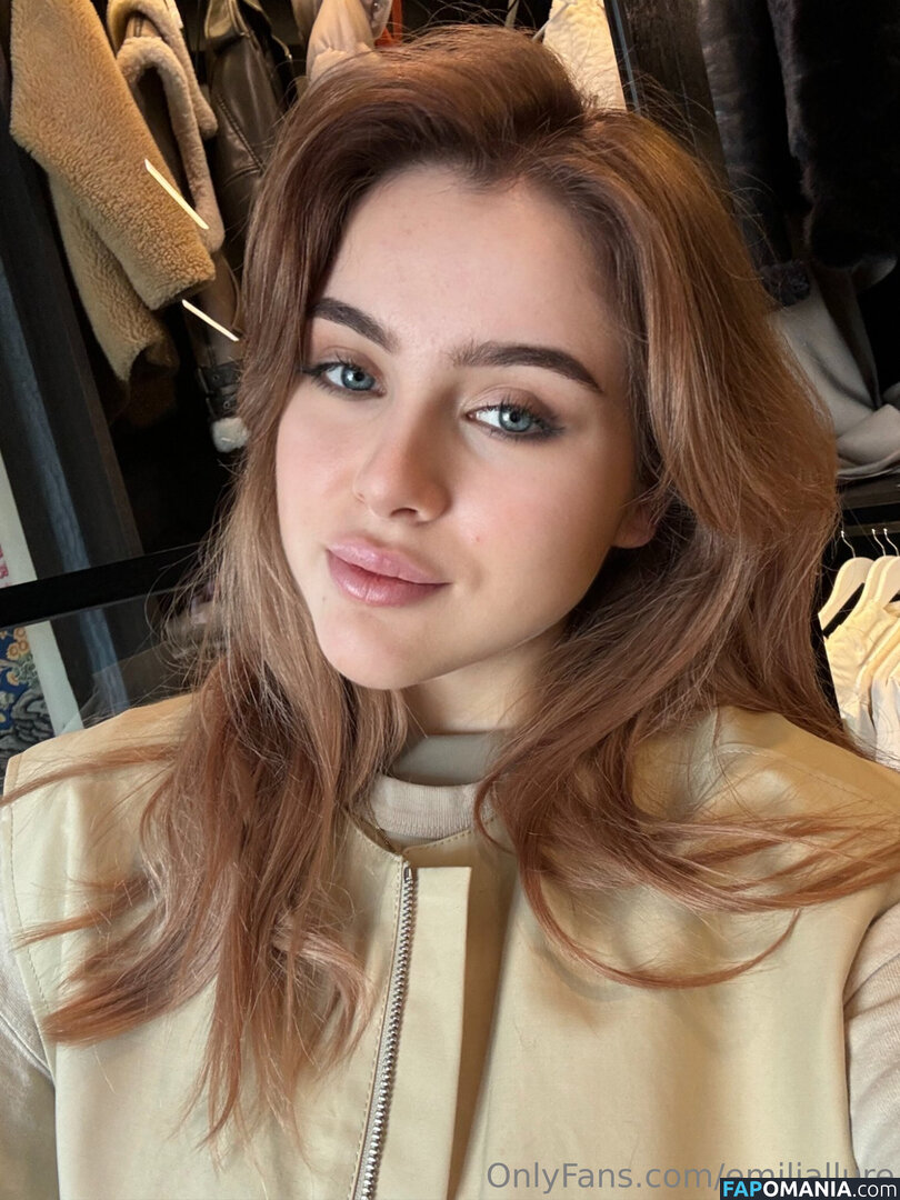 emiliallure Naken OnlyFans  Läckta Foto #9