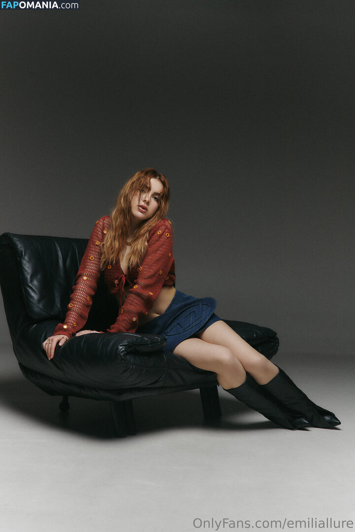 emiliallure Naken OnlyFans  Läckta Foto #15