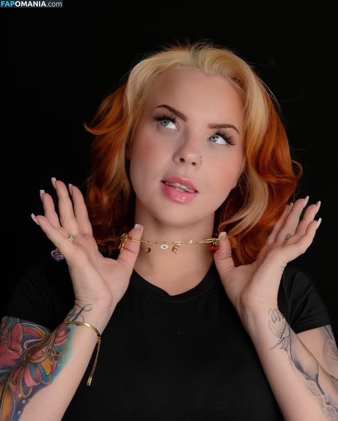 Emilie Brooklyn / emiliebrooklyn_ Naken OnlyFans  Läckta Foto #2