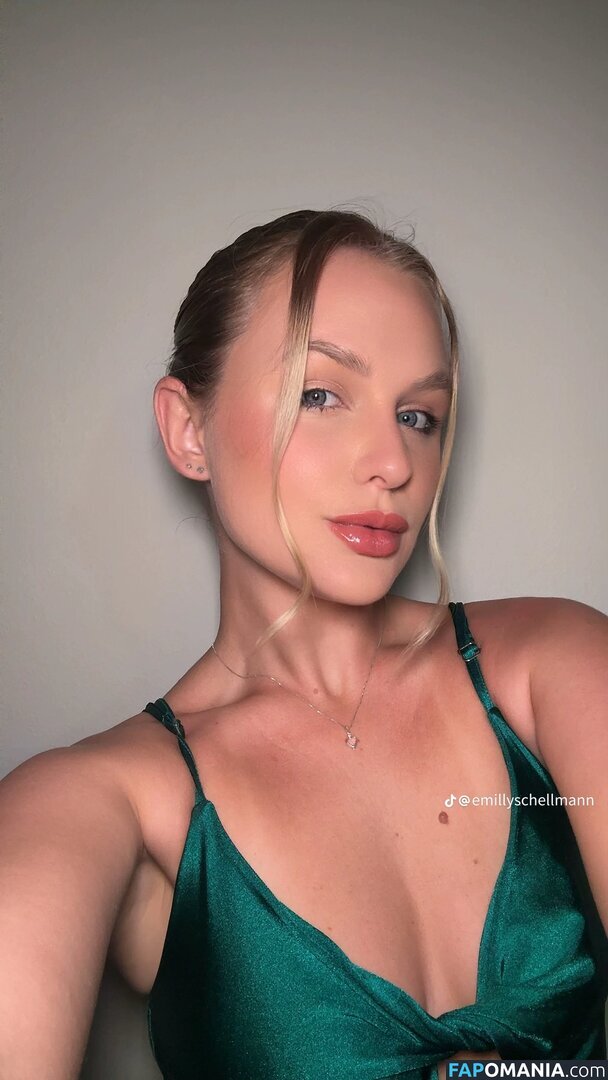 Emilly Schellmann / _emillyschellmann Naken OnlyFans  Läckta Foto #18