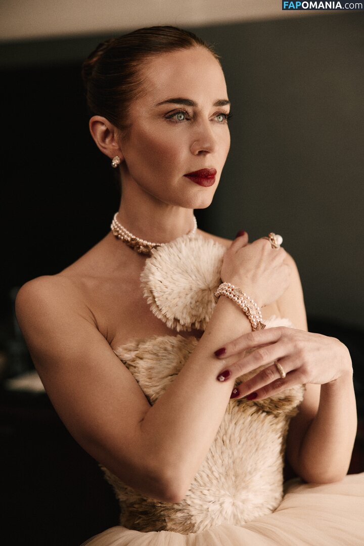Emily Blunt / _emily_blunt_ / twogirlsoneblunt Naken OnlyFans  Läckta Foto #460
