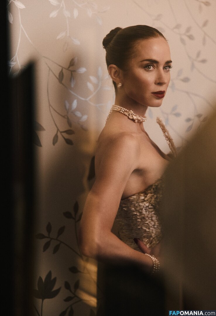 Emily Blunt / _emily_blunt_ / twogirlsoneblunt Naken OnlyFans  Läckta Foto #462