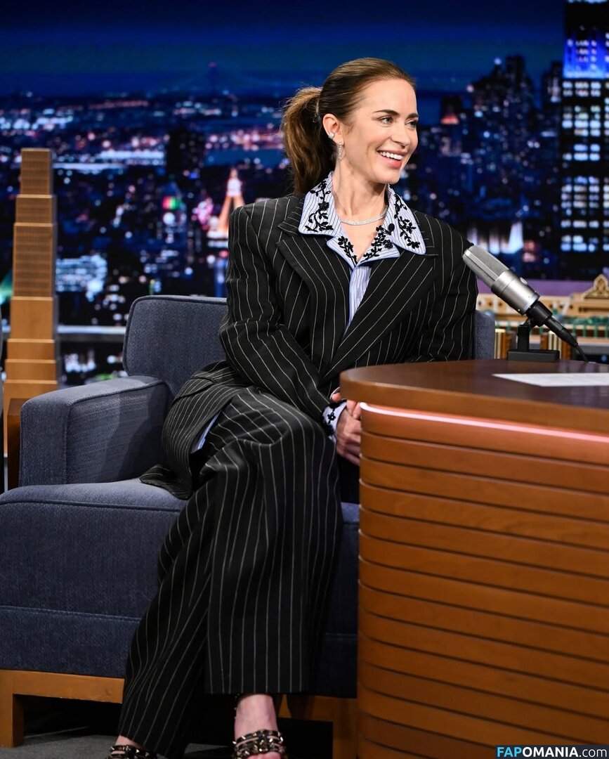 Emily Blunt / _emily_blunt_ / twogirlsoneblunt Naken OnlyFans  Läckta Foto #467