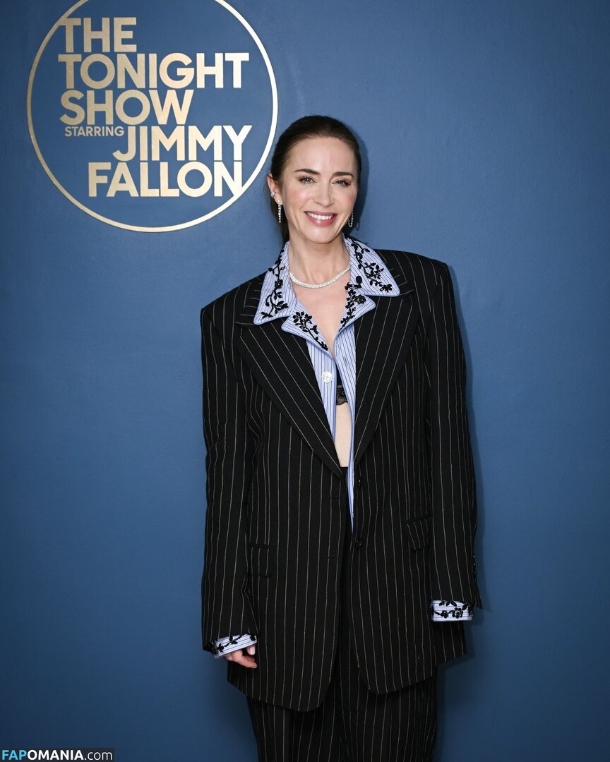 Emily Blunt / _emily_blunt_ / twogirlsoneblunt Naken OnlyFans  Läckta Foto #468
