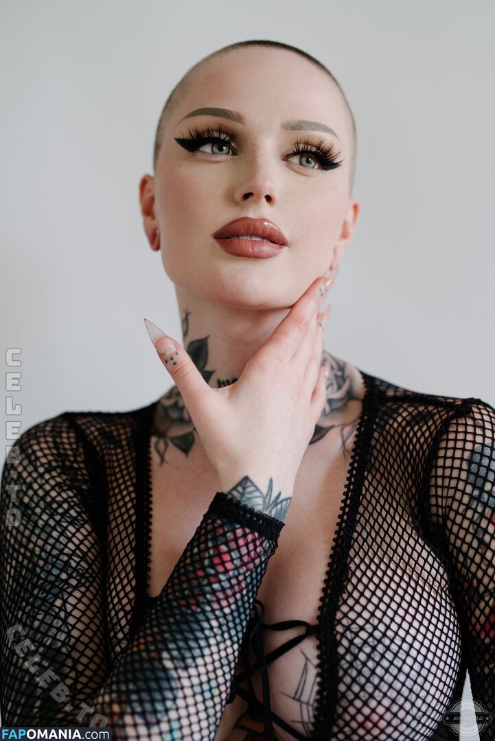 Emily Boring / embodoe / https: Naken OnlyFans  Läckta Foto #2