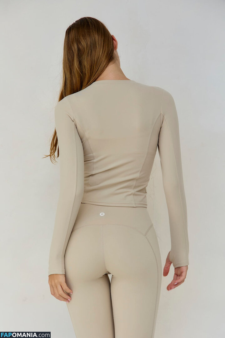 Emily Feld / emily.feld / viki.winki Naken OnlyFans  Läckta Foto #3728