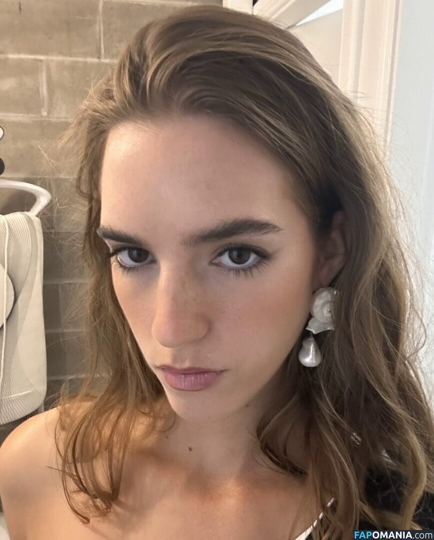 Emily Feld / emily.feld / fanpage_emily_feld / viki.winki Naken OnlyFans  Läckta Foto #3956