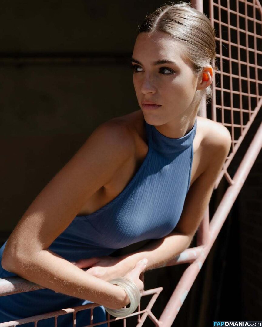 Emily Feld / emily.feld / fanpage_emily_feld / viki.winki Naken OnlyFans  Läckta Foto #4003