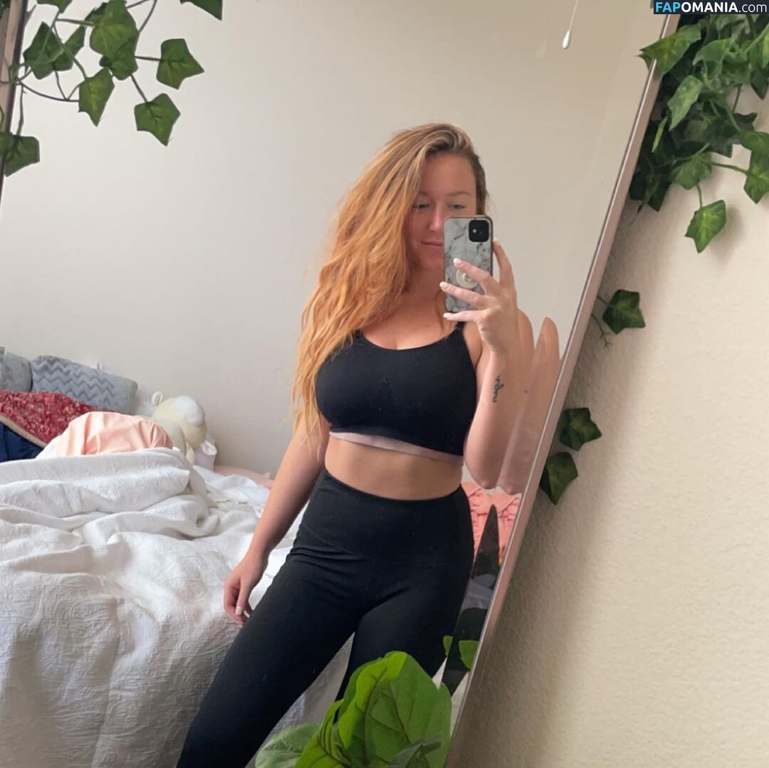 Emily James Naken OnlyFans  Läckta Foto #9