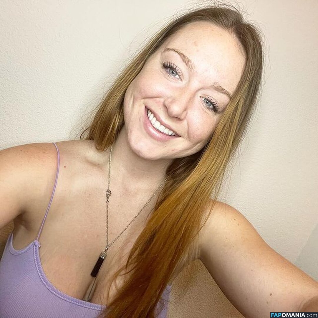 Emily James Naken OnlyFans  Läckta Foto #15