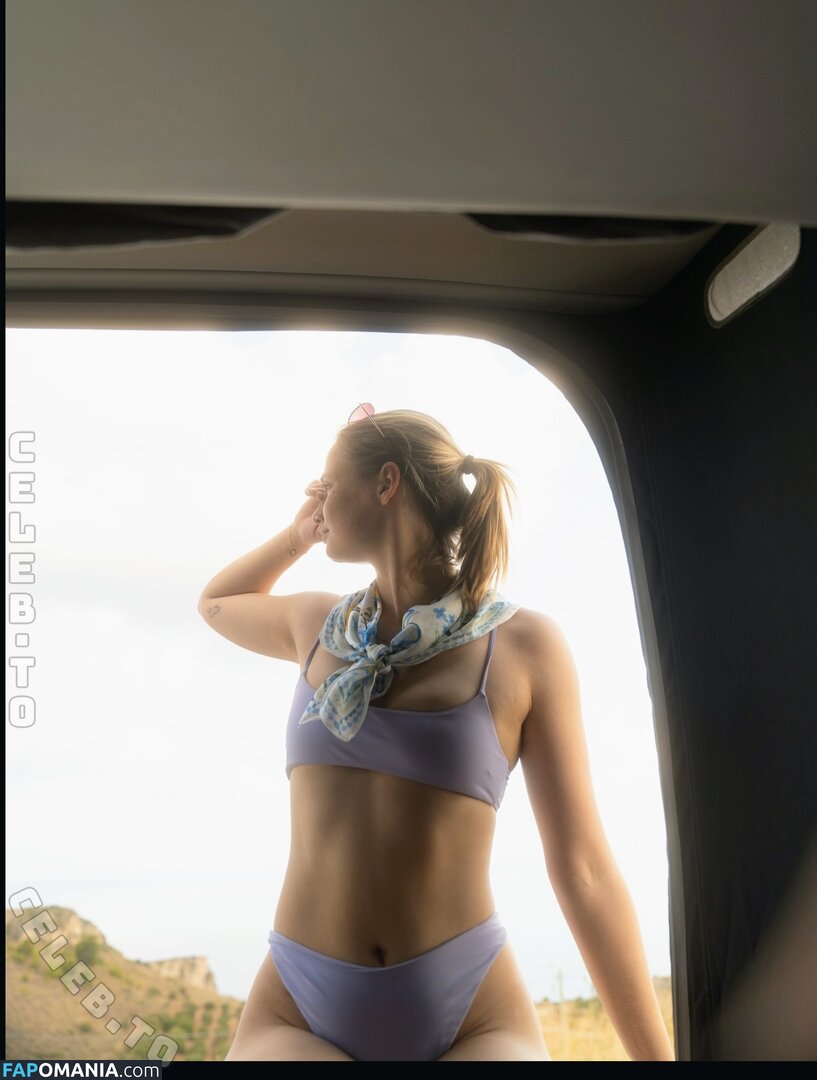 Emily Marie Neumann / emilymarieneumann Naken OnlyFans  Läckta Foto #2