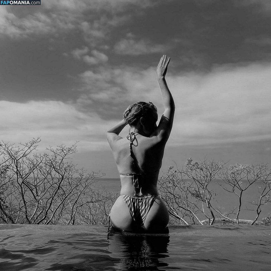 Emily Osment / emilyosment / laurenx687 Naken OnlyFans  Läckta Foto #204