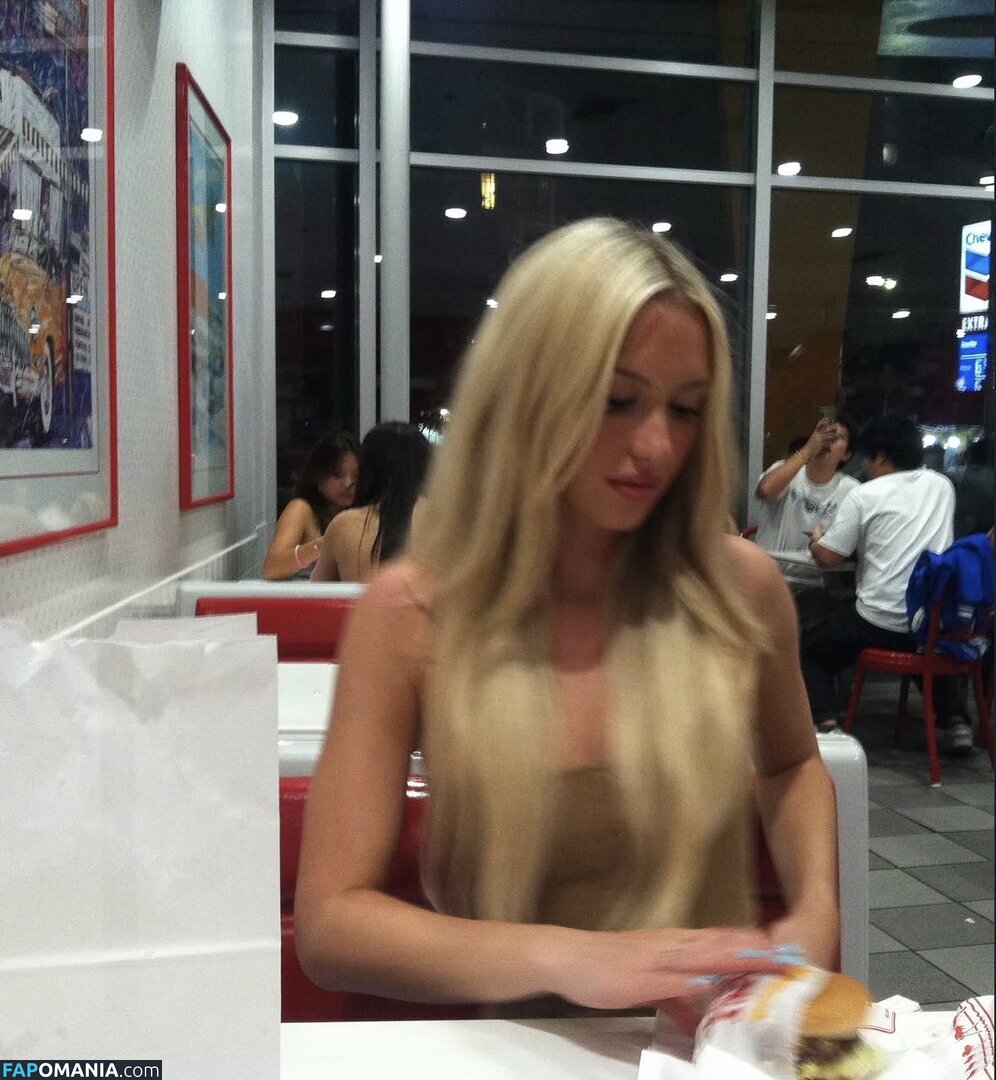 Emily Roman / emilyroman Naken OnlyFans  Läckta Foto #17