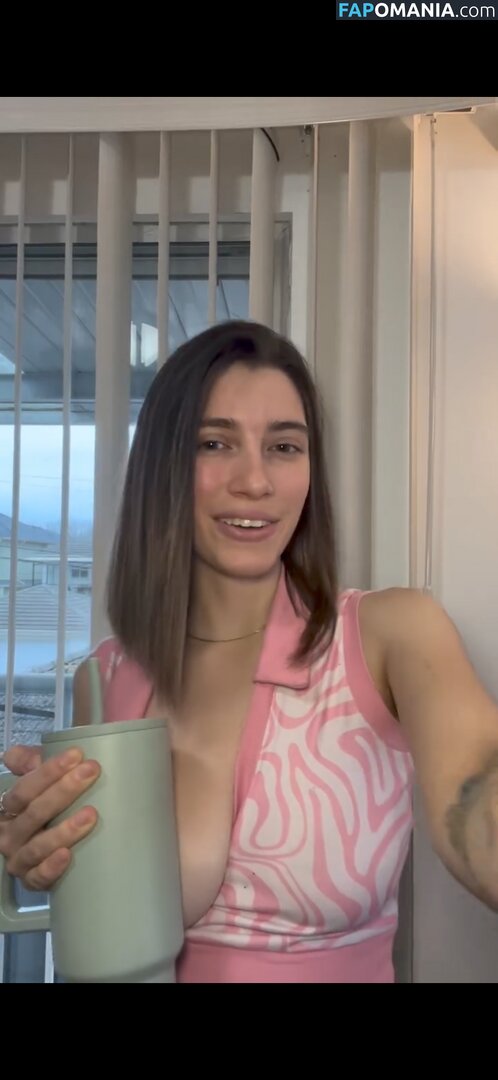 Emily Winterfell / emilysylraa / emilywinterfell / emilyxvirel / emilyxvirel... Naken OnlyFans  Läckta Foto #1