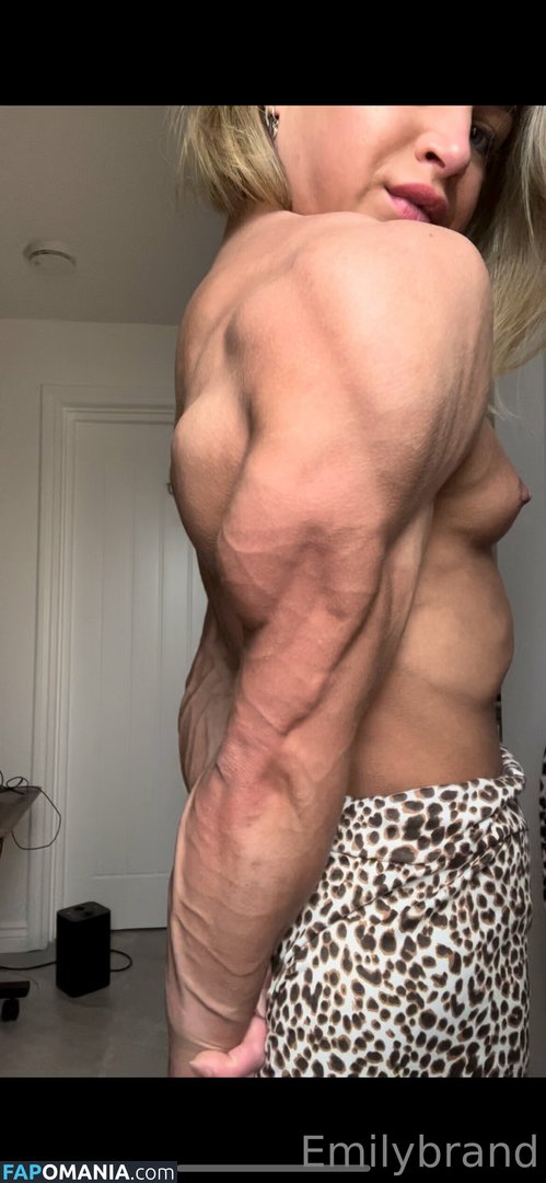 _emjbrand98_ / emilyjbrand98 Naken OnlyFans  Läckta Foto #1