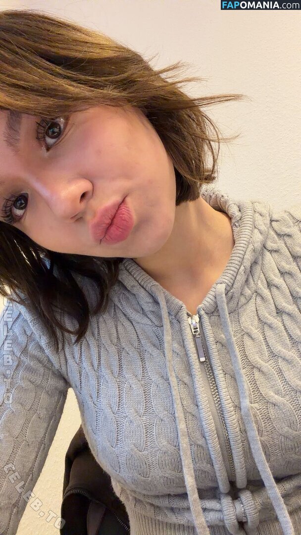 Emilyynl Naken OnlyFans  Läckta Foto #5
