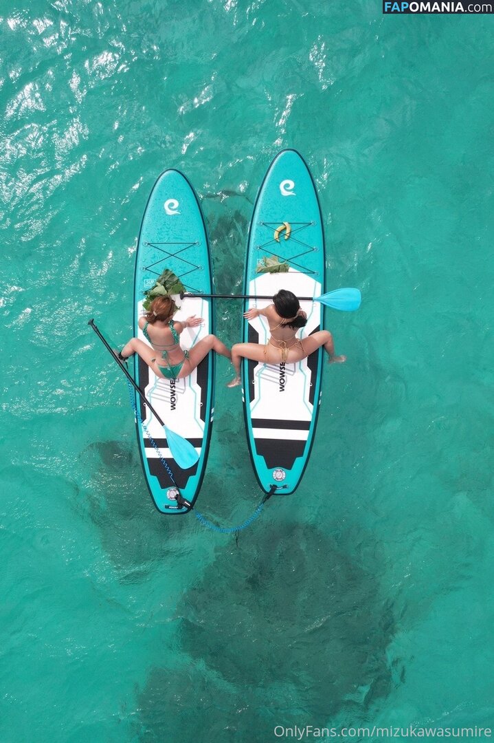 Emiri Momata / emirimomota / mizukawasumire Naken OnlyFans  Läckta Foto #3