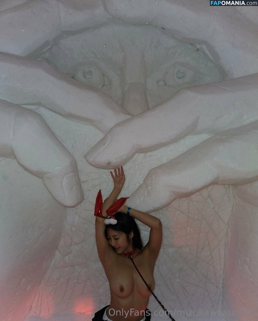 Emiri Momata / emirimomota / mizukawasumire Naken OnlyFans  Läckta Foto #17