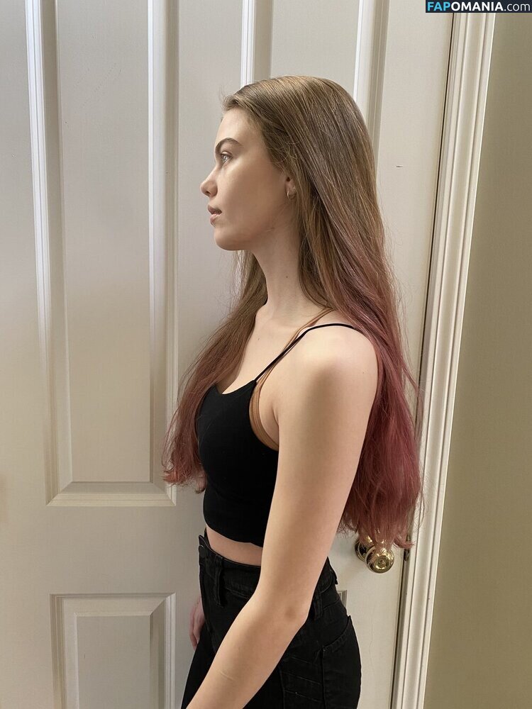 Bradpittsgf / Emma Beardsley / emmabbeardsley Naken OnlyFans  Läckta Foto #14