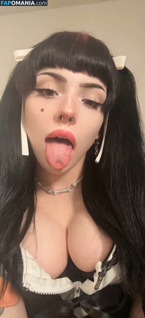 Emma Langevin / emmalangevin / emmalangevinxo Naken OnlyFans  Läckta Foto #767