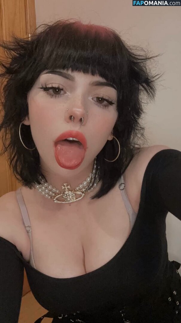 Emma Langevin / emmalangevin / emmalangevinxo Naken OnlyFans  Läckta Foto #788