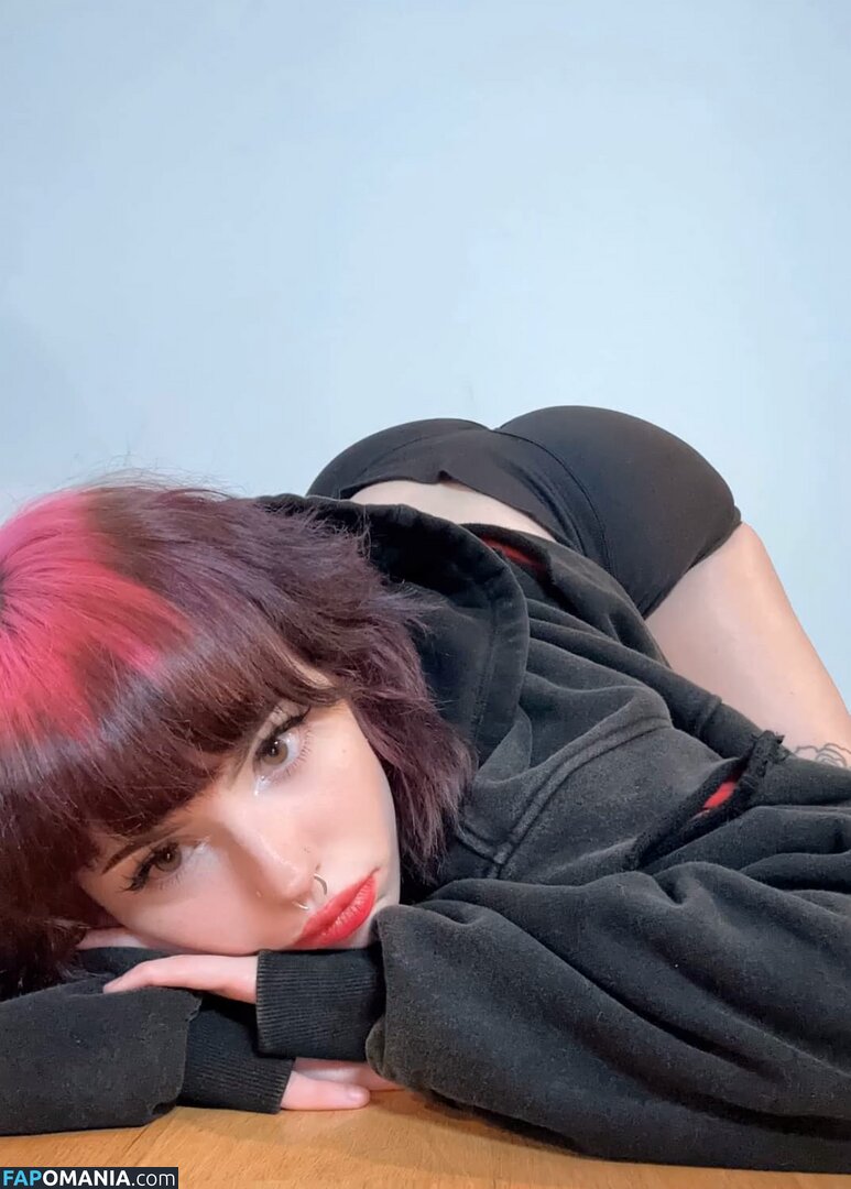 Emma Langevin / emmalangevin / emmalangevinxo Naken OnlyFans  Läckta Foto #794