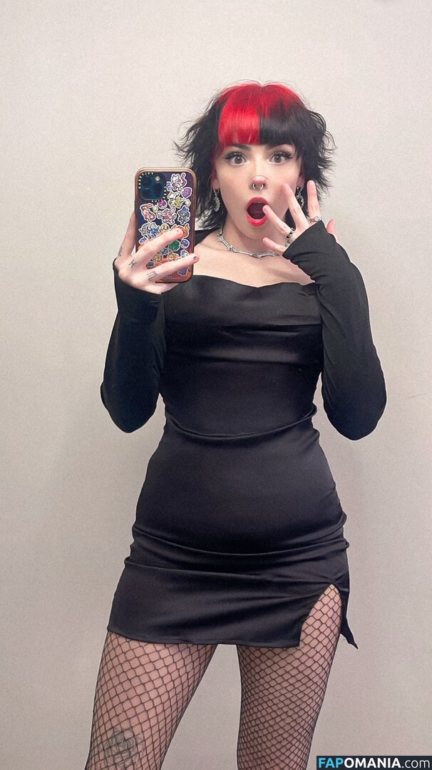 Emma Langevin / emmalangevin / emmalangevinxo Naken OnlyFans  Läckta Foto #891