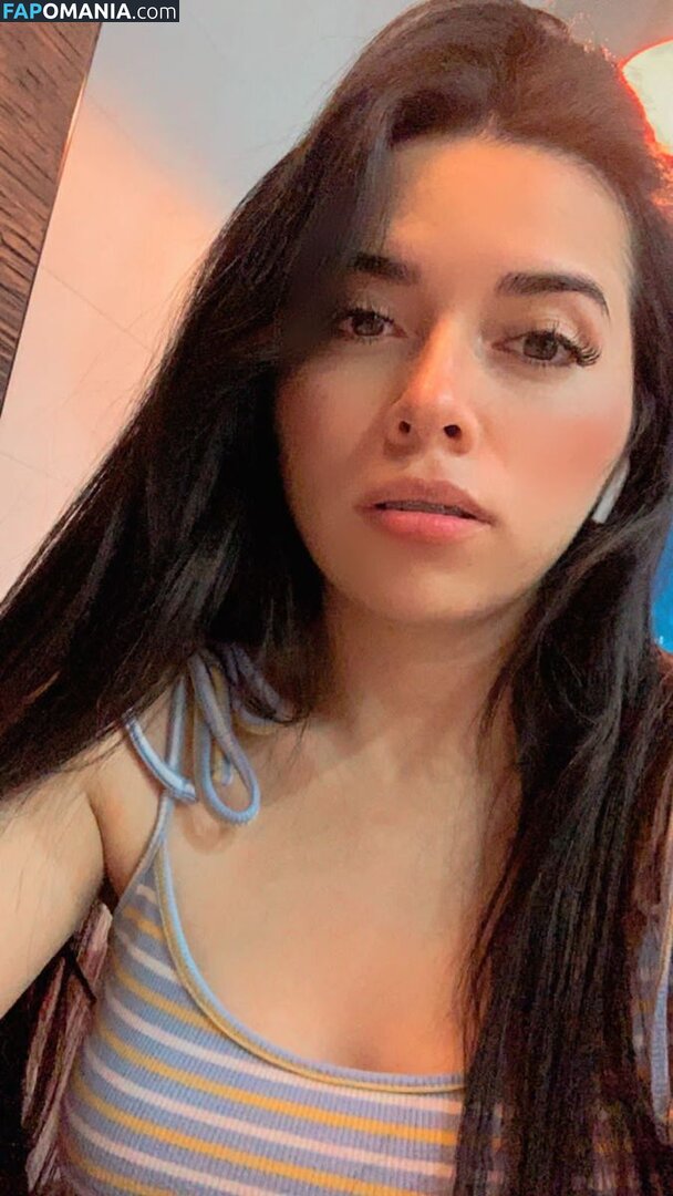 Emma Roa Naken OnlyFans  Läckta Foto #8