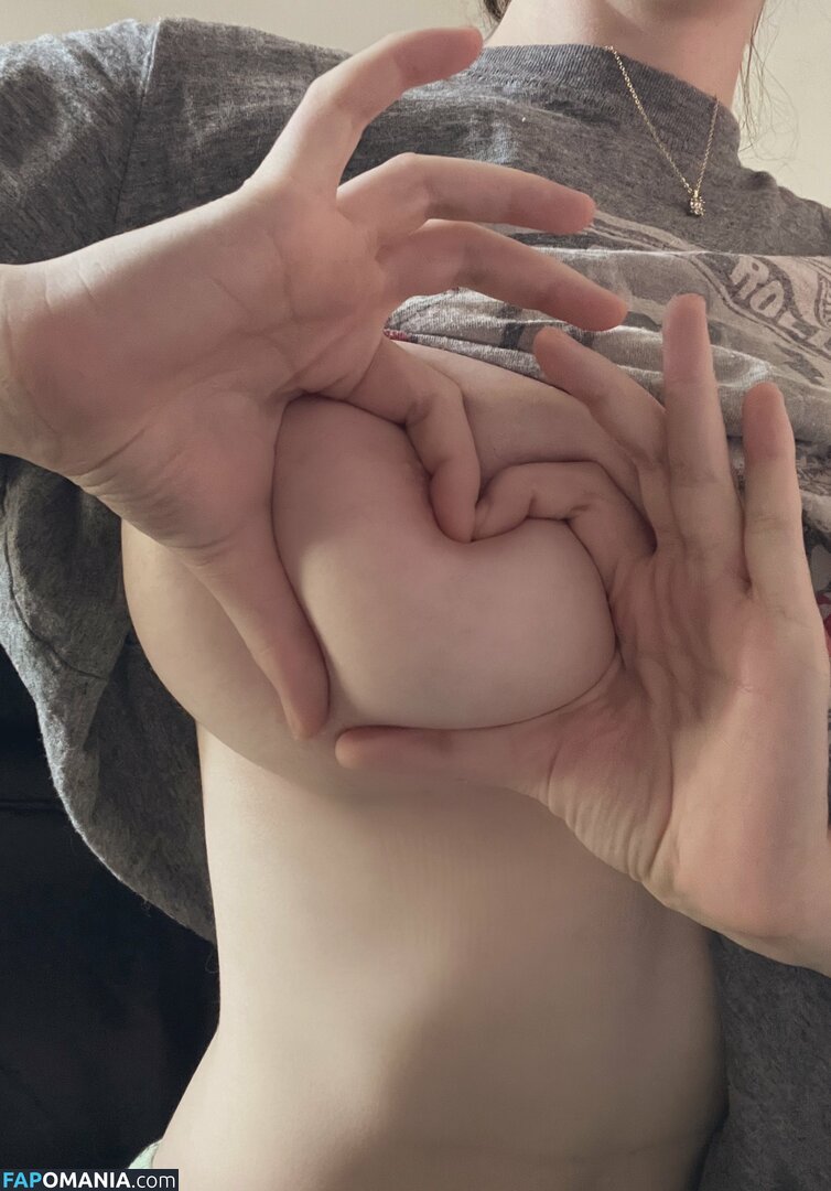 Emmia / eMillieNSFW / emmaskies Naken OnlyFans  Läckta Foto #93