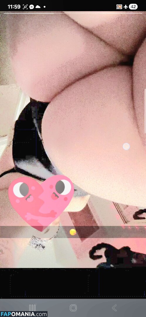 Emily Carr / Emuliyah Ayles / emarie4002 Naken OnlyFans  Läckta Foto #1