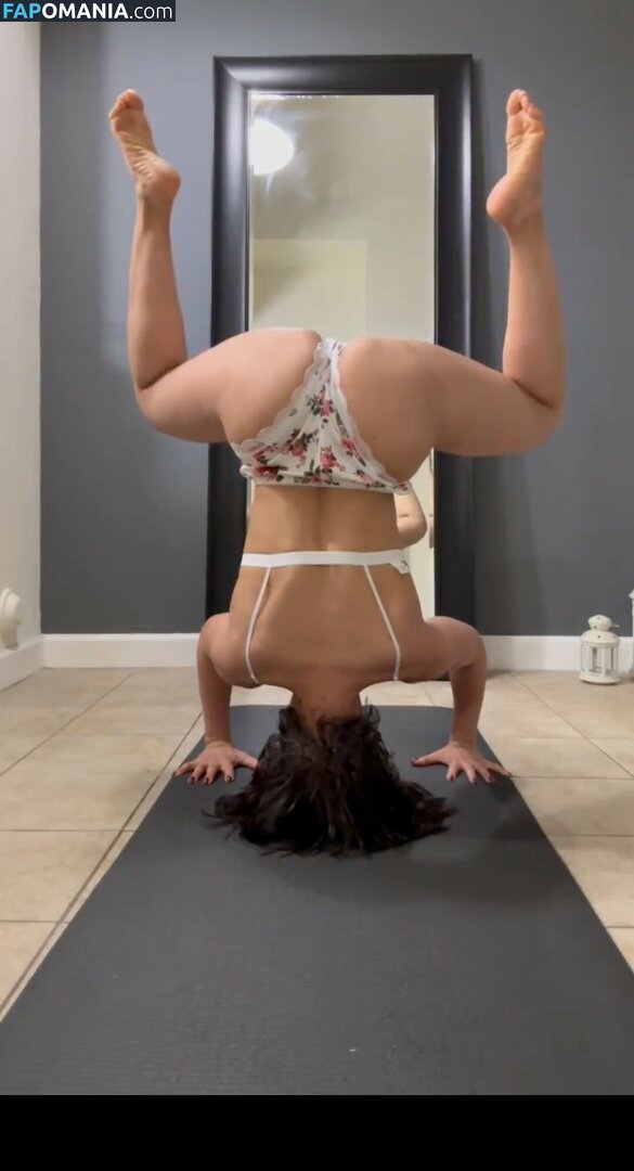 emy_bunny / emymonts Naken OnlyFans  Läckta Foto #6