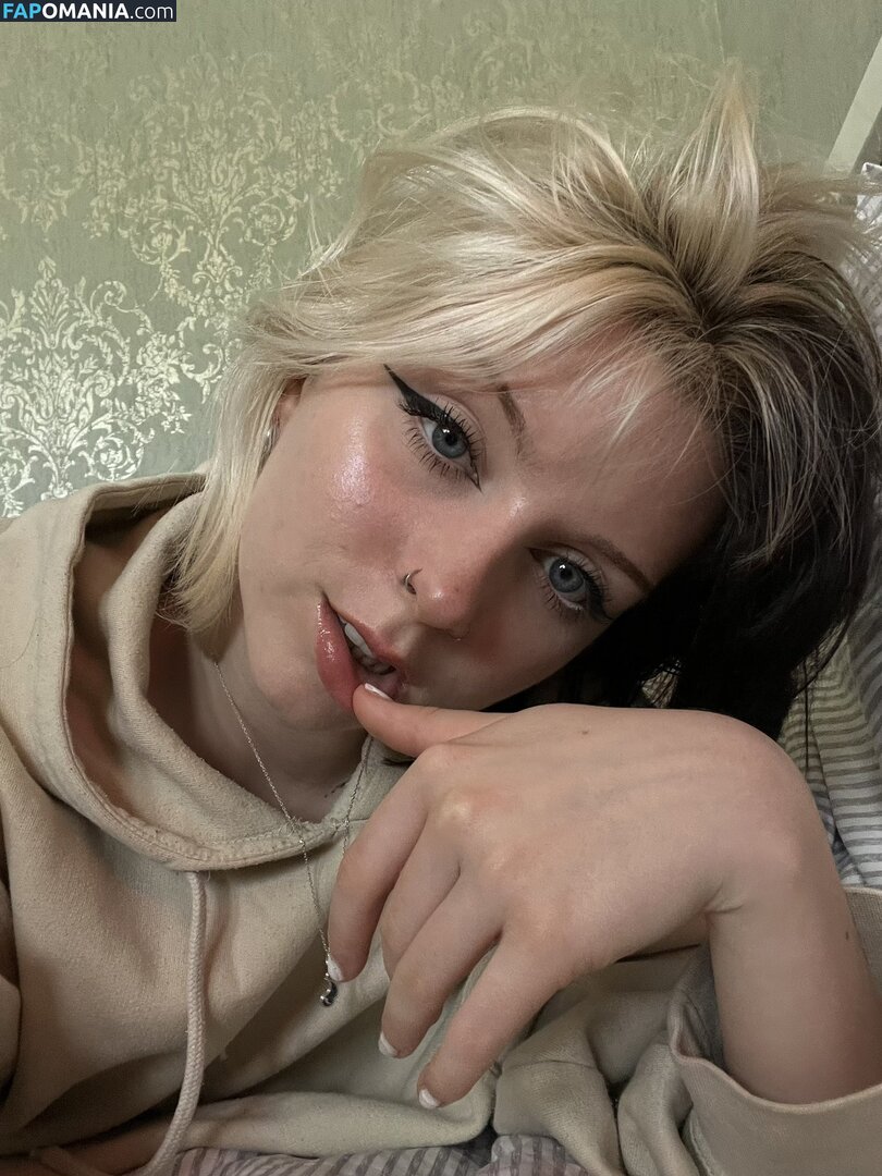 Emzeeni / cw / https: Naken OnlyFans  Läckta Foto #14