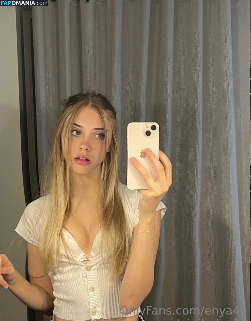 enya4u Naken OnlyFans  Läckta Foto #15