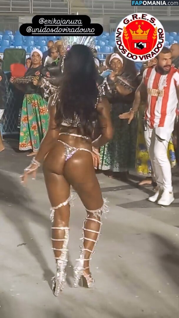Erika Januza / erikajanuza Naken OnlyFans  Läckta Foto #2