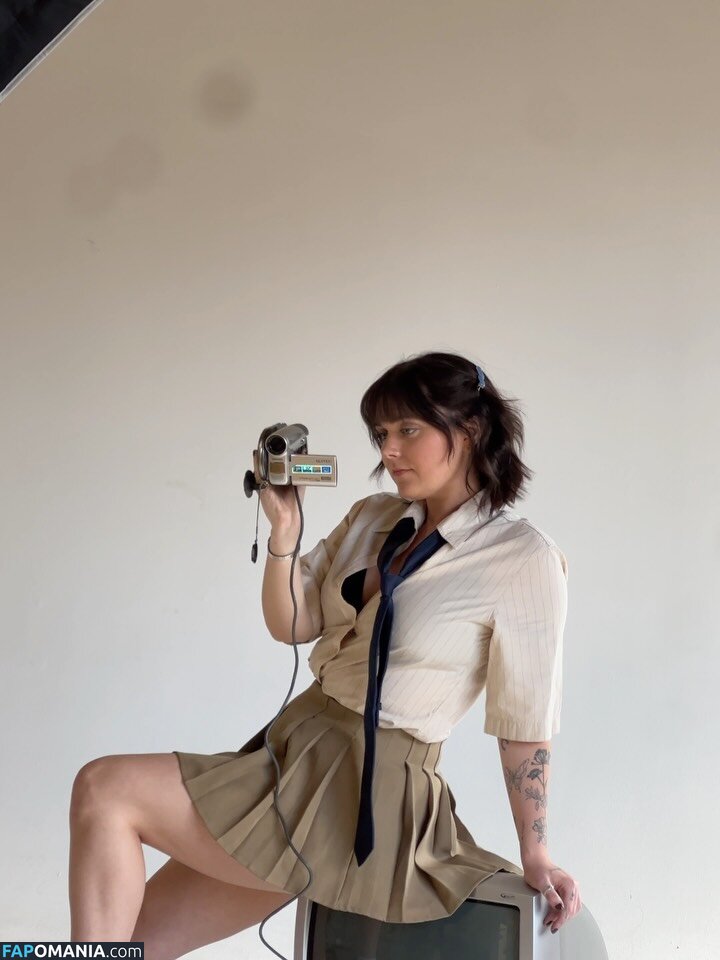 Erin Dougal / Smosh / erindougal Naken OnlyFans  Läckta Foto #3