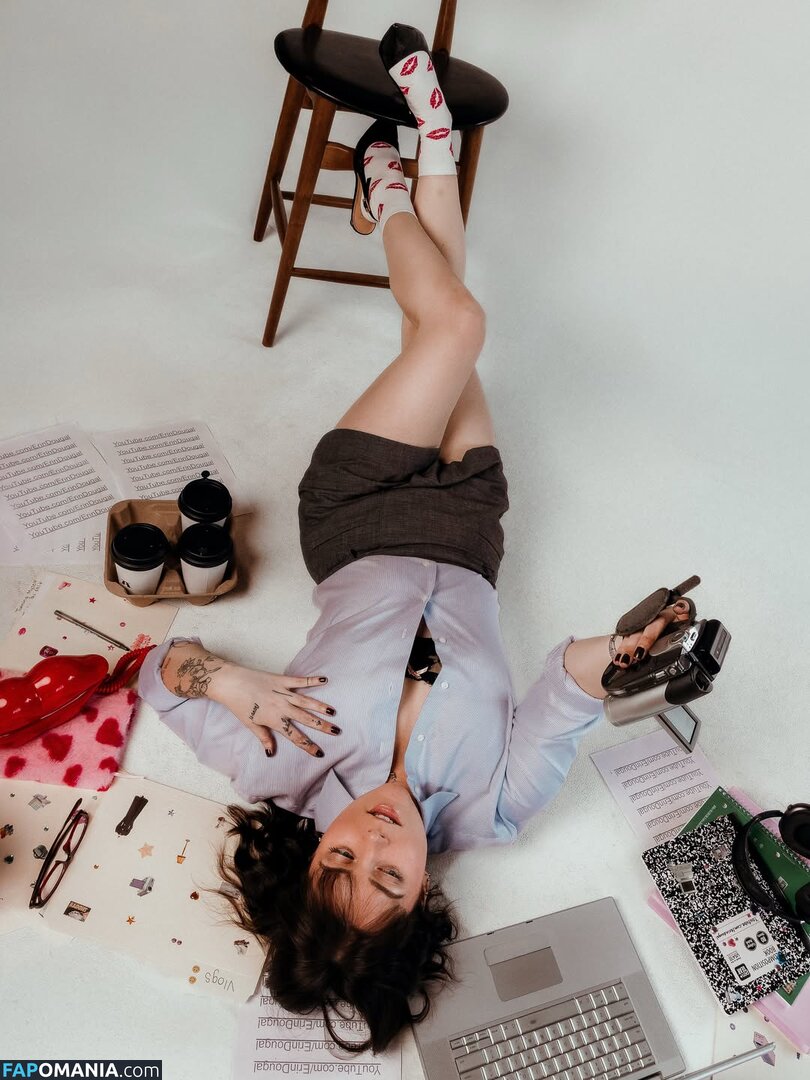Erin Dougal / Smosh / erindougal Naken OnlyFans  Läckta Foto #12
