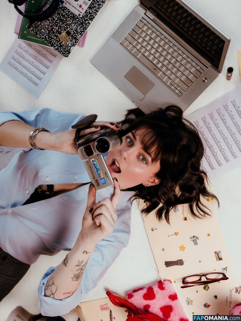 Erin Dougal / Smosh / erindougal Naken OnlyFans  Läckta Foto #15