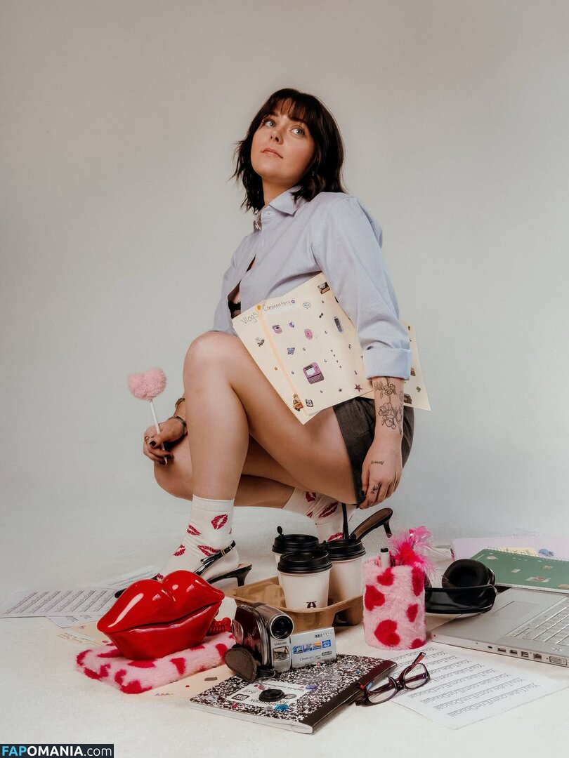 Erin Dougal / Smosh / erindougal Naken OnlyFans  Läckta Foto #17