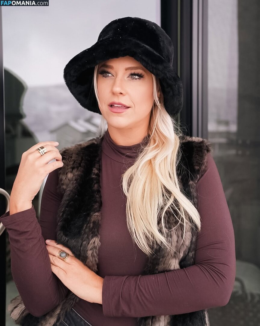 Erin Fay / avrilbaby / erinlfay Naken OnlyFans  Läckta Foto #3