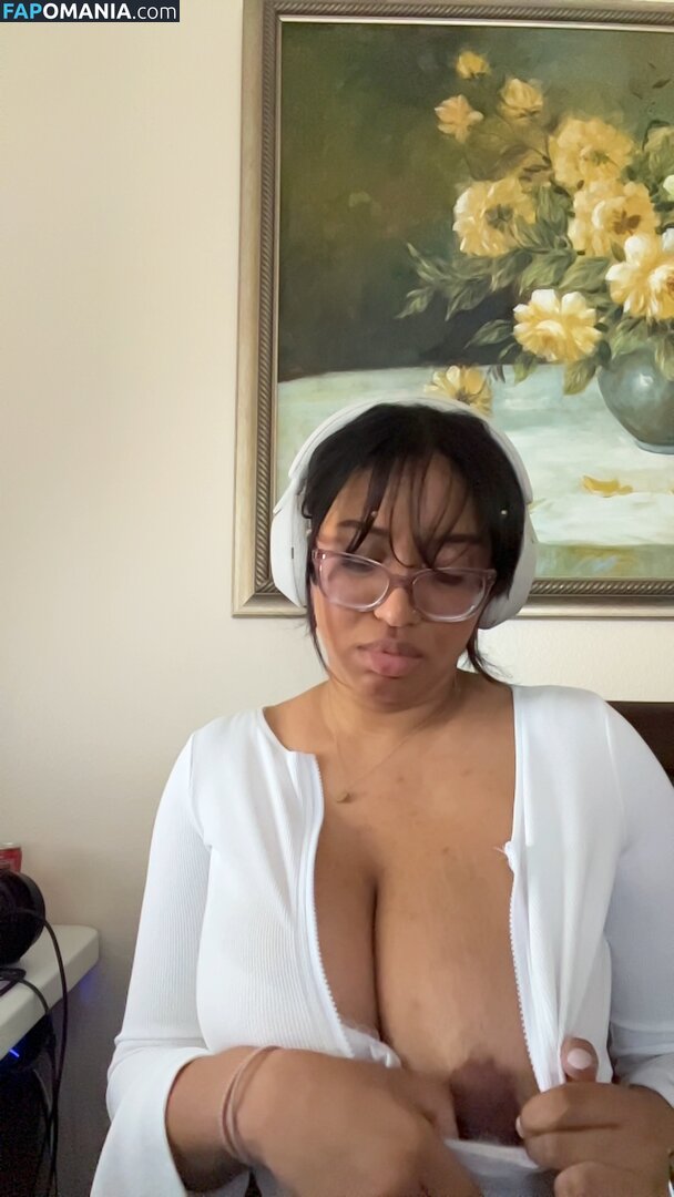 Eromahou / https: Naken OnlyFans  Läckta Foto #8