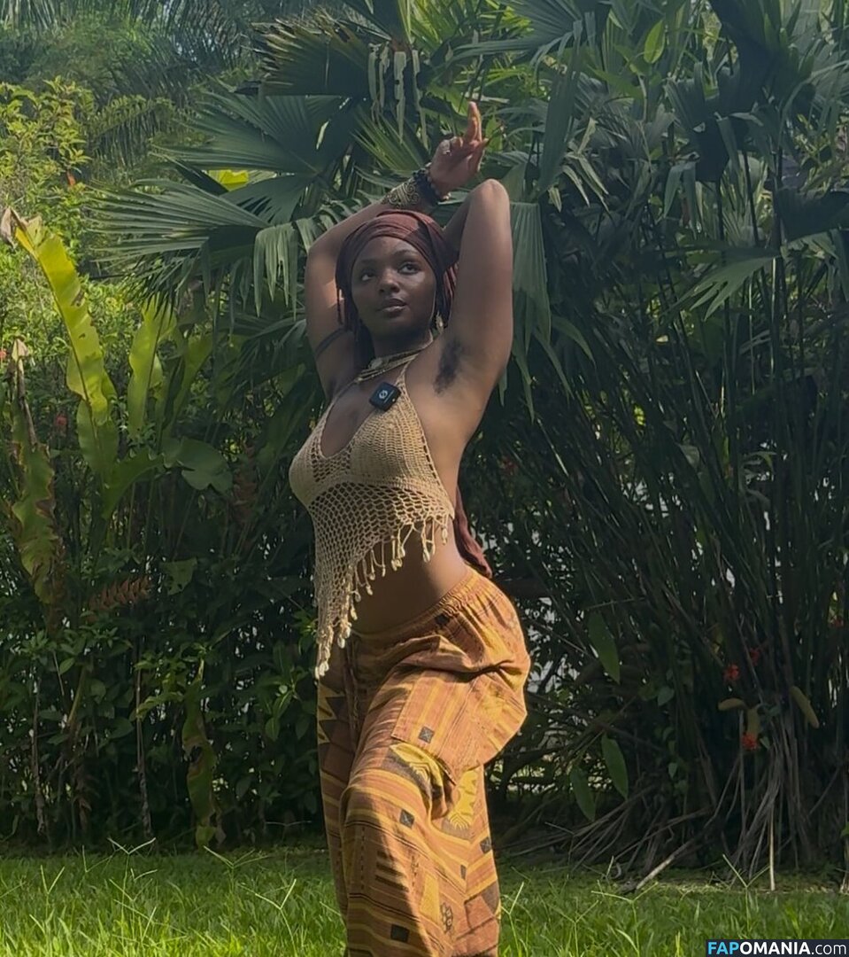 Estar Suniverse Naken OnlyFans  Läckta Foto #3